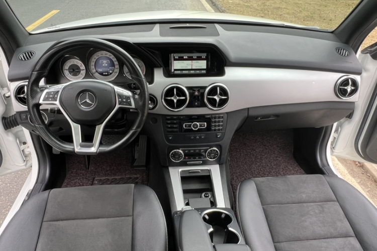 奔驰GLK级 2015款 GLK 260 4MATIC 时尚型 极致版中控内饰7004