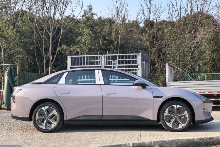 小鹏MONA M03 2025款 515 长续航 Plus车身外观6004