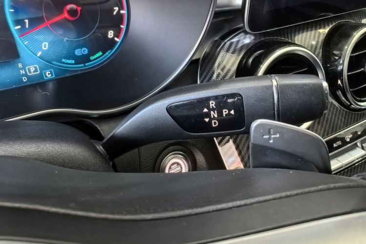 奔驰C级 2020款 C 260 L 运动版局部细节18