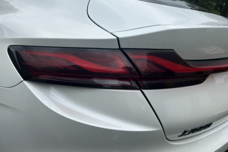 名爵 MG7 2025款 2.0T Trophy+ 超级智驾版车身外观6010