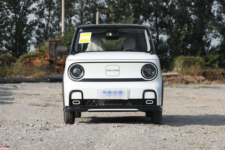 吉利银河 2025款 210km 熊猫卡丁车身外观6001