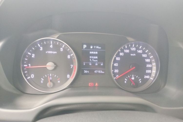 现代 领动 2019款 1.5L CVT智炫·精英型中控内饰15