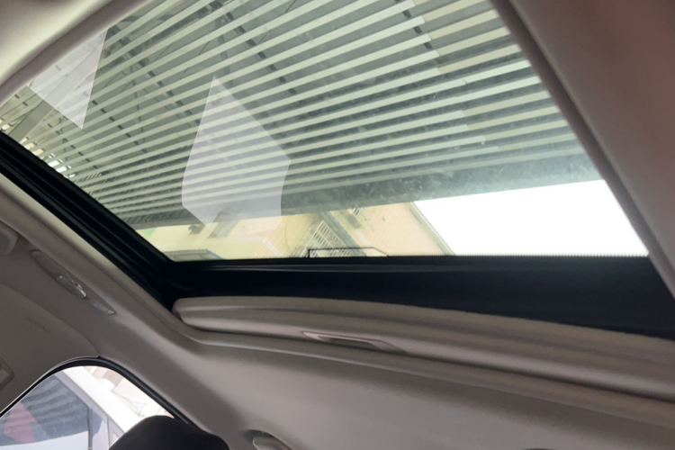 福特 福克斯 2017款 两厢 EcoBoost 180 自动精英型中控内饰7004