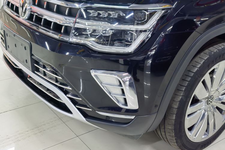 大众 途昂 2023款 530 V6 四驱尊崇旗舰版车身外观6008