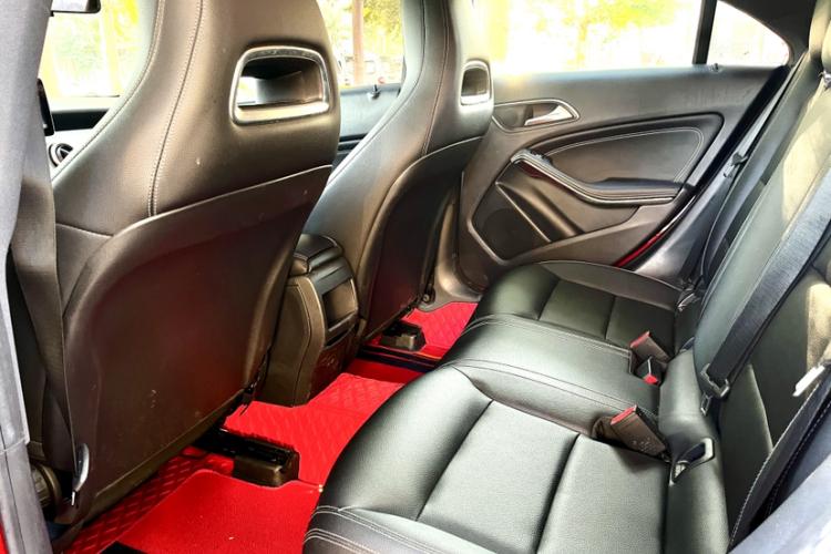 奔驰CLA 2018款 CLA 200 动感型车身外观6003