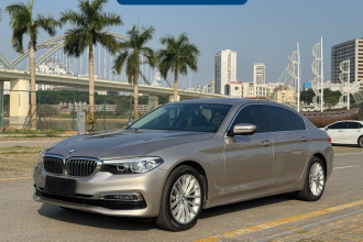 宝马5系 2019款 525Li 豪华套装