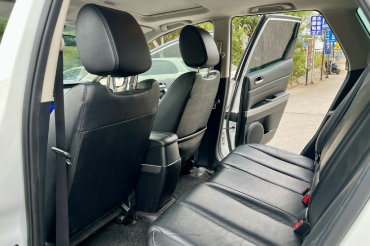 马自达CX-7 2014款 2.5L 2WD 尊贵版中控内饰7004