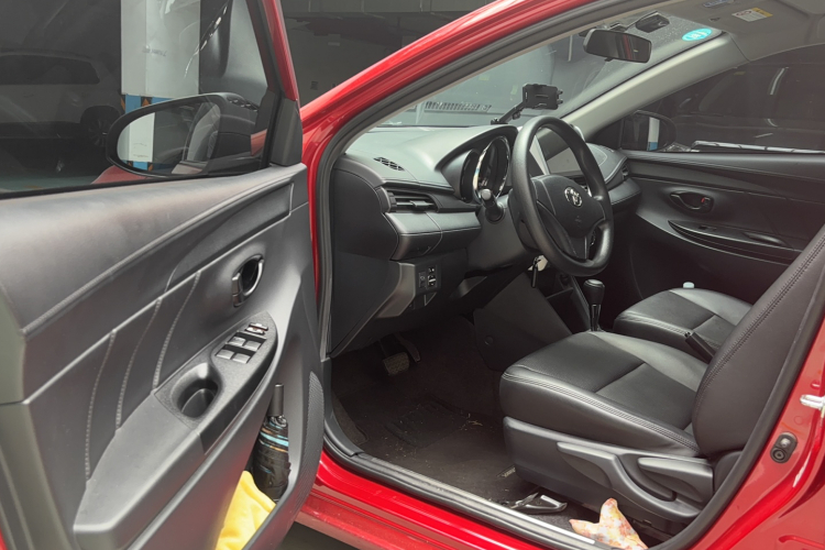 丰田 YARiS L 致炫 2020款 1.5L CVT领先版中控内饰7002