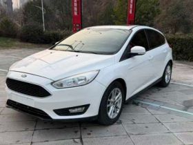 福特 福克斯 2018款 两厢经典 EcoBoost 125 自动超能风尚型智行版