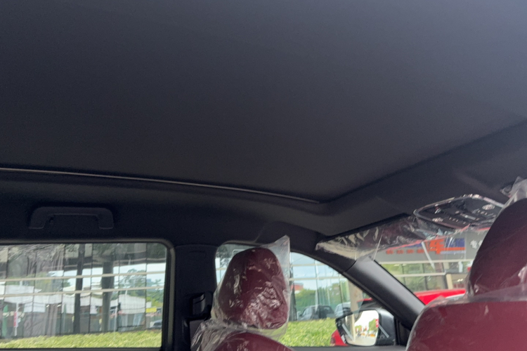 捷途X70 PLUS 2025款 1.5T 精英版 5座中控内饰7004