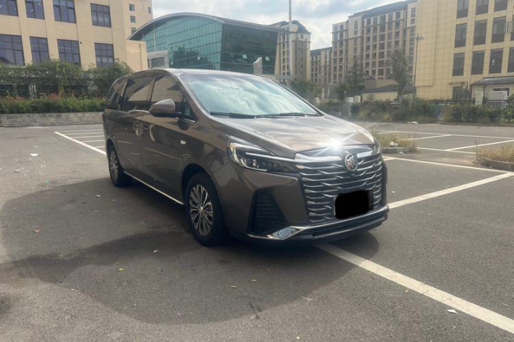 别克GL8 2023款 陆上公务舱 舒适型车身外观6008