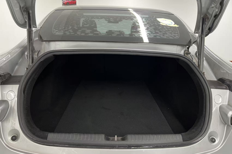 小鹏P7 2020款 670E局部细节23