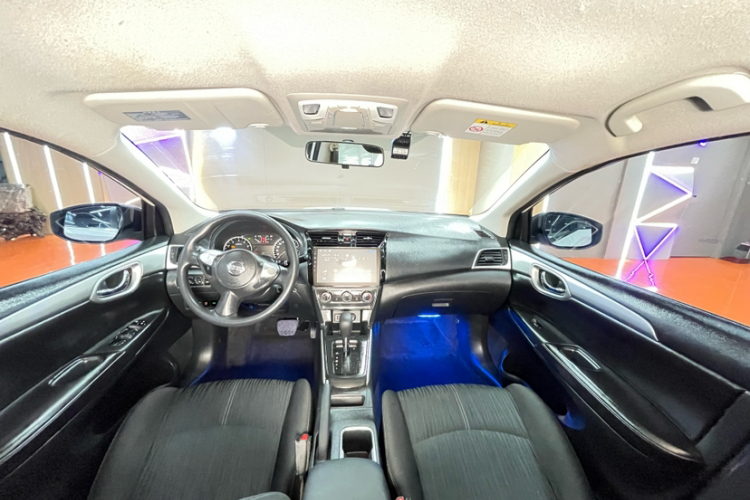 日产 轩逸 2022款 经典 1.6XE CVT舒适版中控内饰7008