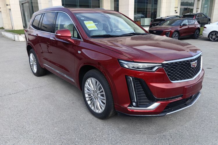 凯迪拉克XT6 2022款 2.0T 七座四驱豪华型标准版车身外观6002