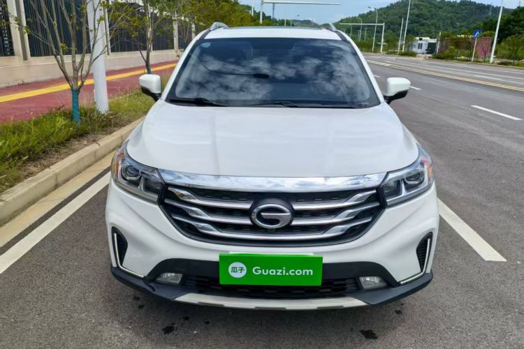 广汽传祺 传祺GS4 2018款 235T 自动两驱精英百万纪念版车身外观6002