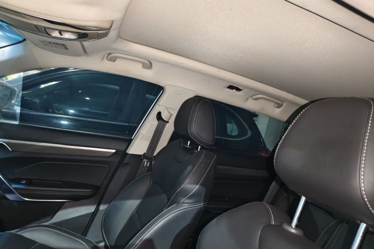 吉利汽车 博越 2020款 1.8TD DCT智联PRO中控内饰7006