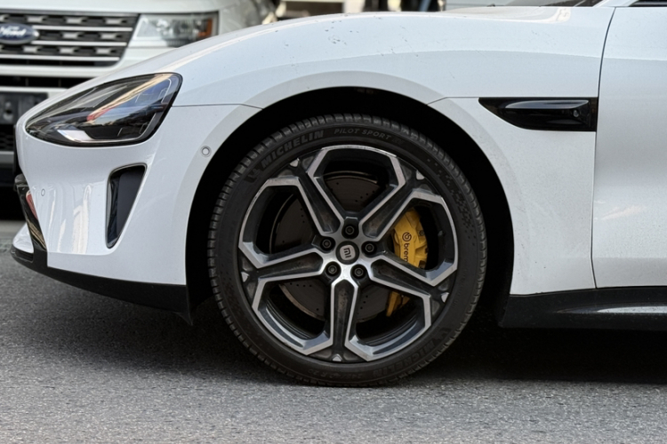 小米汽车 小米SU7 2024款 后驱长续航智驾版车身外观6004