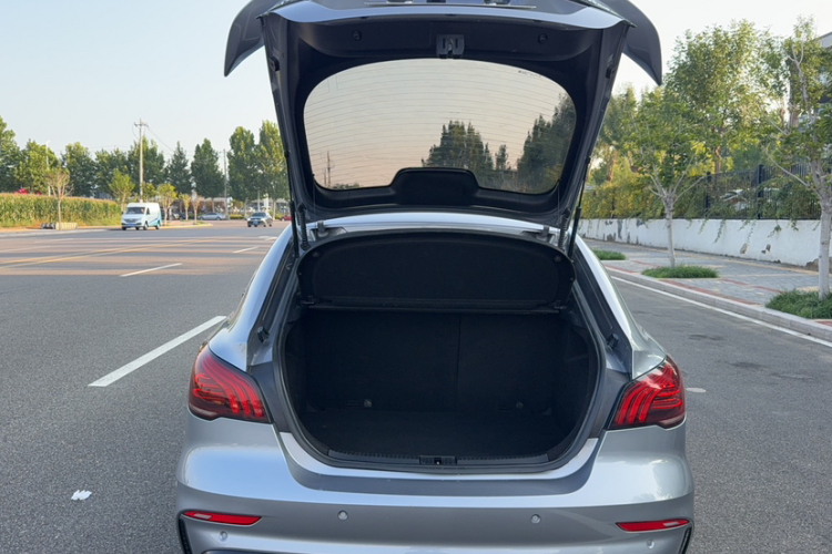 名爵 MG6 2020款 1.5T 自动Trophy豪华版局部细节23