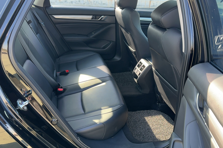 本田 雅阁 2022款 锐·混动 2.0L 锐领版中控内饰7004