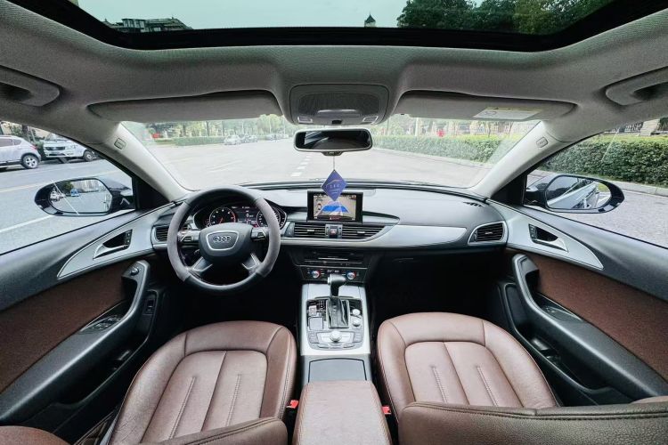 奥迪A6L 2014款 TFSI 舒适型中控内饰7005