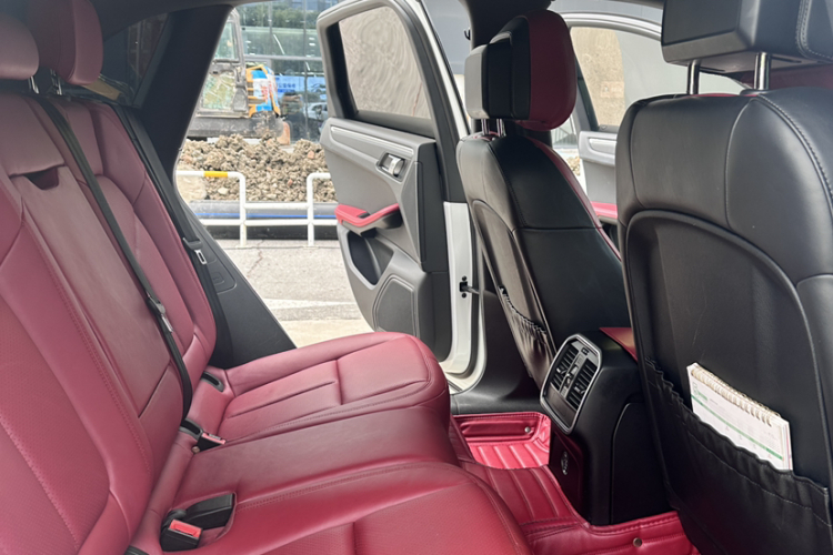 保时捷 2017款  Macan 2.0T中控内饰7004