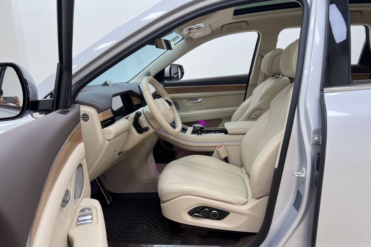 鸿蒙智行 问界M7 2024款 1.5T 智驾四驱Max版 5座局部细节19