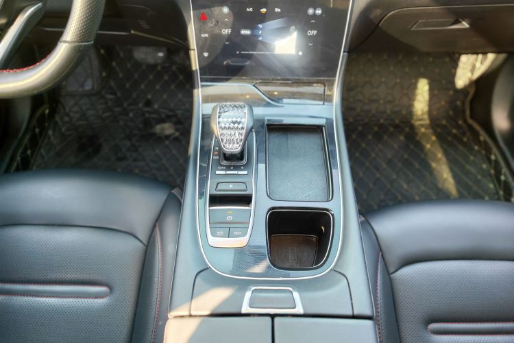 广汽传祺 传祺GS4 PLUS 2022款 270T 自动星辰版局部细节18