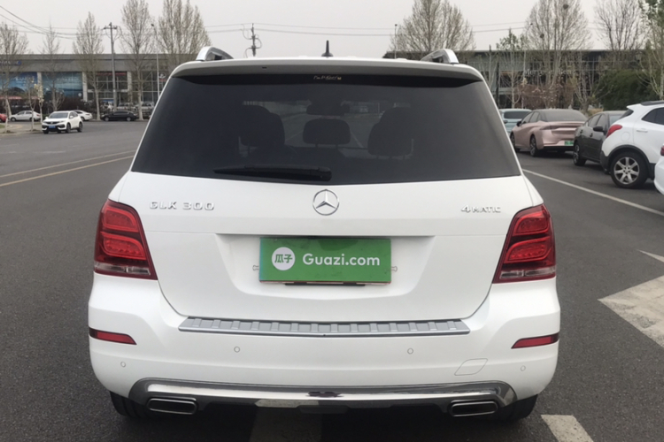 奔驰GLK级 2013款 改款 GLK 300 4MATIC 时尚型车身外观6006