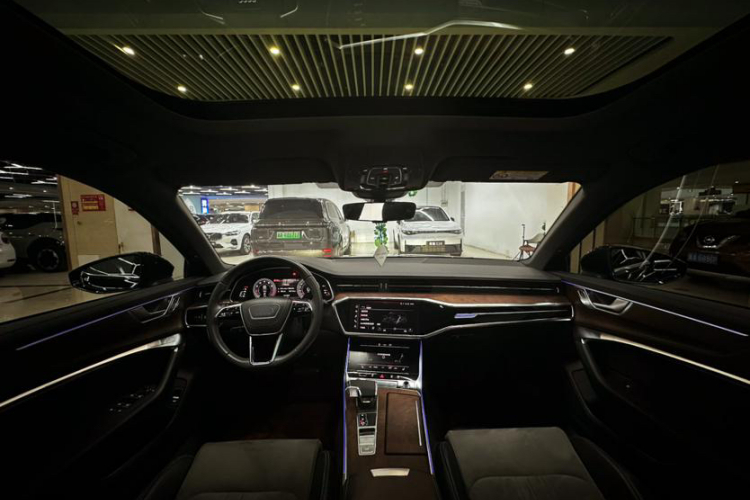 奥迪A6L 2023款 45 TFSI quattro 臻选动感型局部细节22