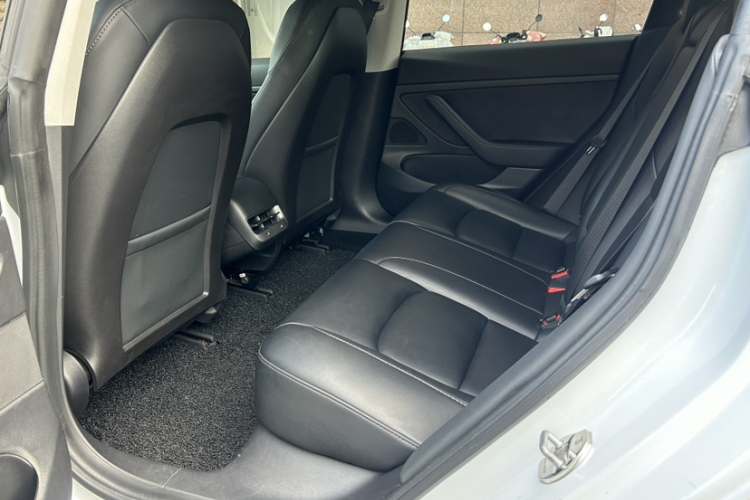 特斯拉 Model 3(进口) 2019款 标准续航后驱升级版(60度)中控内饰7005