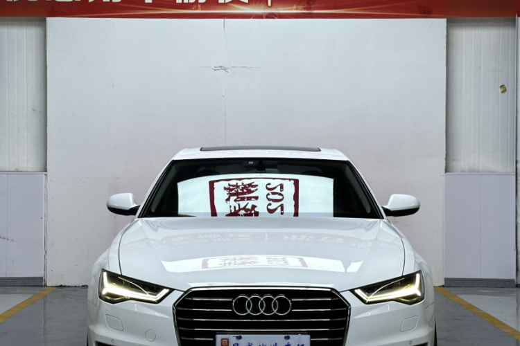 奥迪A6L 2016款 30 FSI 特别版中控内饰7001