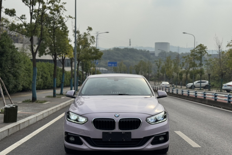 宝马1系 2018款 118i 运动型车身外观6004