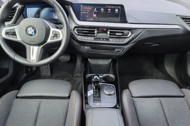 宝马2系(进口) 2023款 225i 四门轿跑车 M运动套装局部细节16