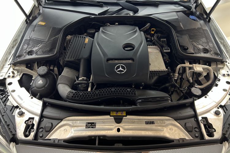 奔驰C级 2016款 C 200 L中控内饰7012