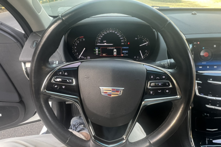 凯迪拉克ATS-L 2017款 28T 时尚型中控内饰7006