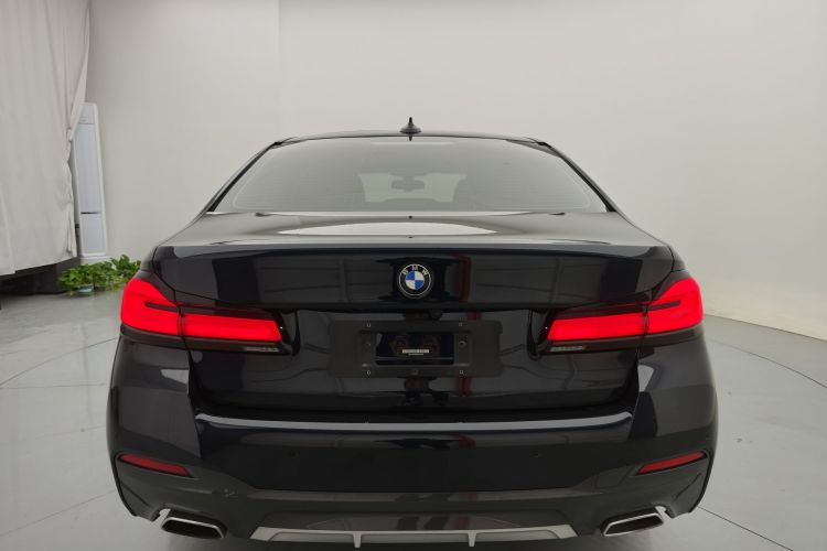 宝马5系新能源 2021款 535Le 先锋版M运动套装车身外观6005