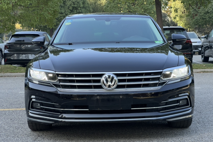 大众 辉昂 2018款 改款 380TSI 两驱商务版车身外观6006