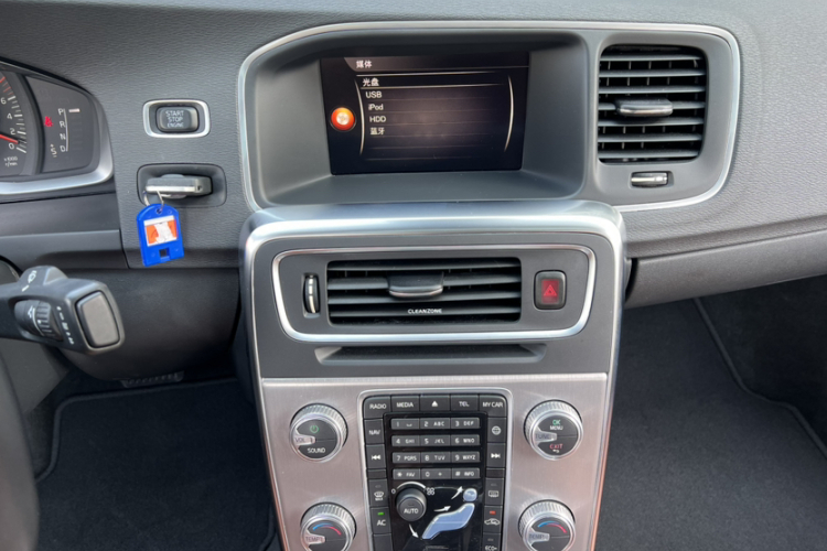 沃尔沃S60 2018款 S60L T3 智进版局部细节16