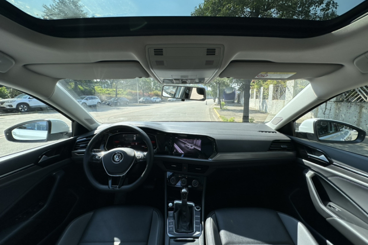 大众 速腾 2021款 280TSI DSG舒适智联版中控内饰7002