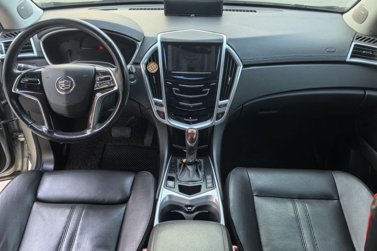 凯迪拉克SRX 2013款 3.6L 旗舰型中控内饰7003