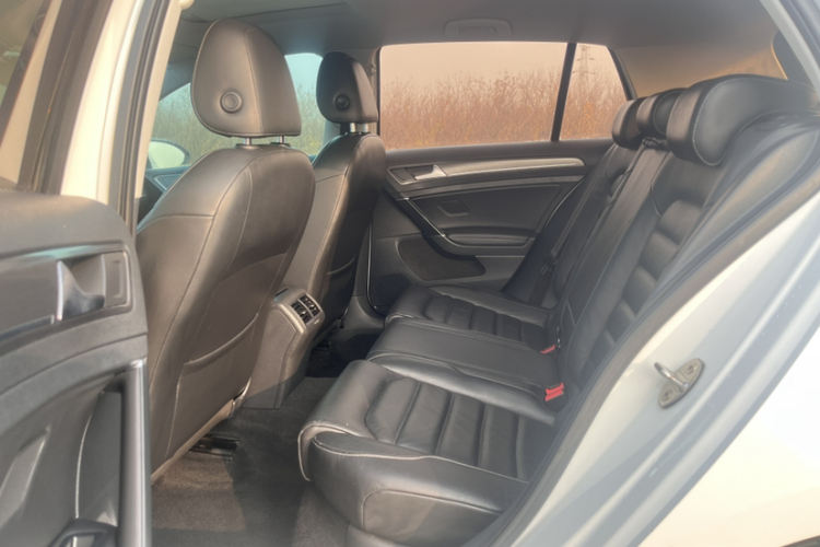 大众 高尔夫 2016款 230TSI 自动豪华型中控内饰7002