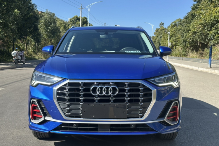 奥迪Q3 2019款 35 TFSI 进取动感型车身外观6002