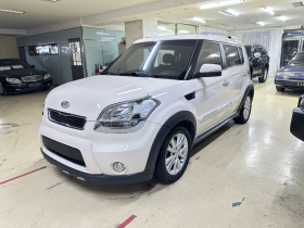 起亚 秀尔 2012款 1.6L AT Premium