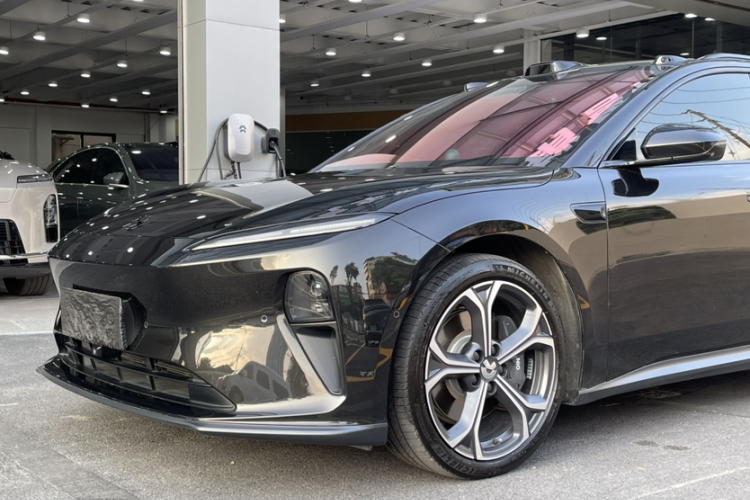 蔚来ET5T 2024款 75kWh Touring车身外观6007