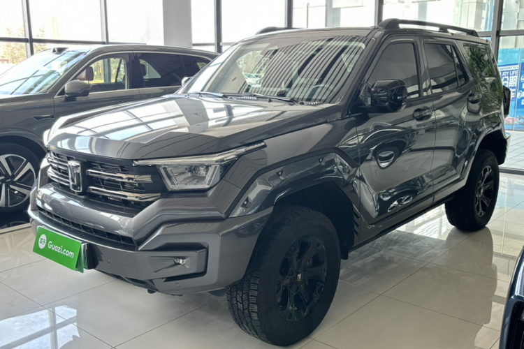 坦克400新能源 2024款 Hi4-T 越野版车身外观1