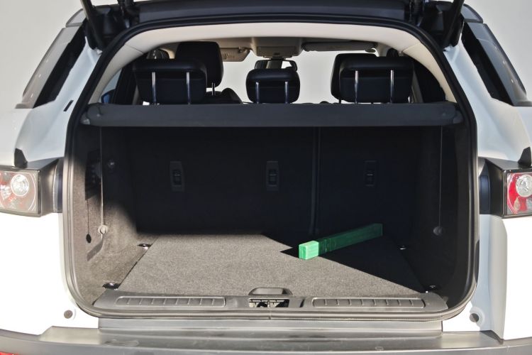 路虎 揽胜极光 2015款 2.0T 五门智耀版中控内饰7006