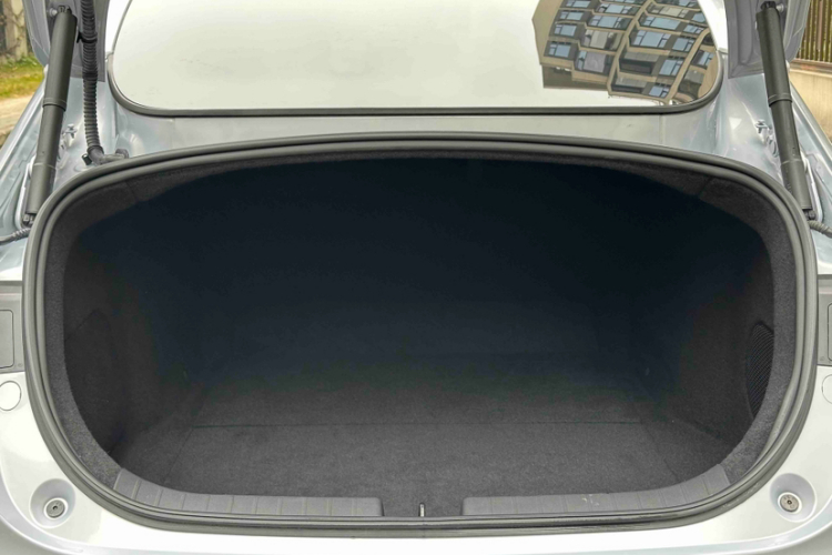 零跑汽车 零跑C01 2023款 增程 316 智享版局部细节23