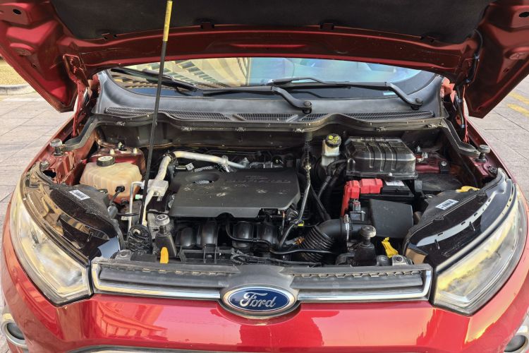 福特 翼搏 2013款 1.5L 自动尊贵型局部细节24