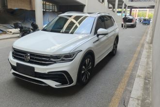 大众 途观L 2023款 330TSI 自动两驱R-Line旗舰版