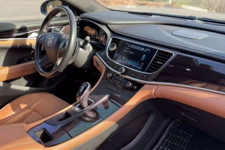 别克 君越 2016款 28T 豪华型中控内饰7003